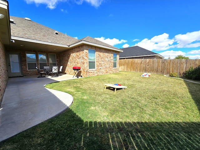 view of yard with a patio