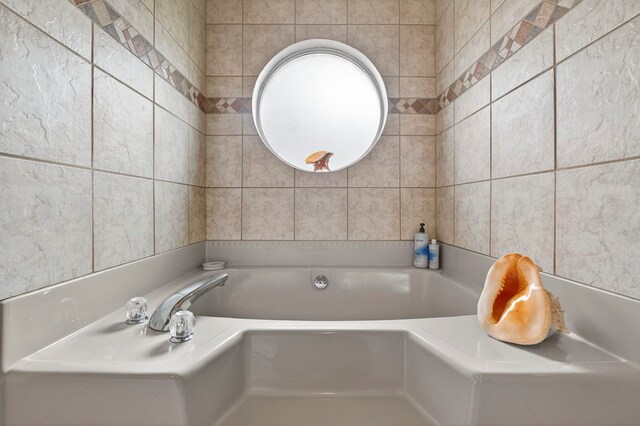 3834 Hyden Dr, Odessa, TX 79762 - bedroom with wood finished floors, baseboards, a raised ceiling, and ceiling fan