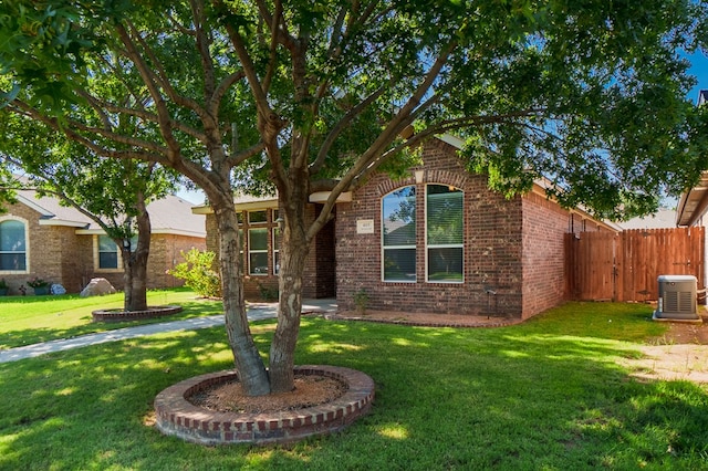 405 Springwood Ct, Midland, TX 79705 - photo 2
