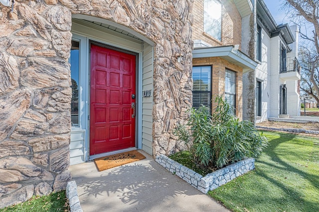 view of property entrance