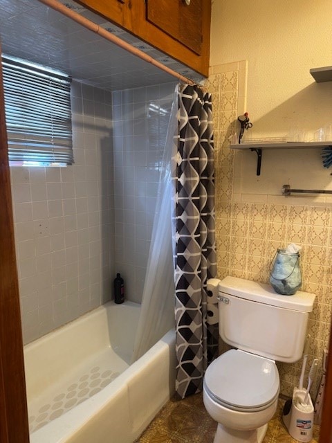 1510 S Fort Worth, Midland, TX 79701 - bathroom with shower / bath combination with curtain and tile walls
