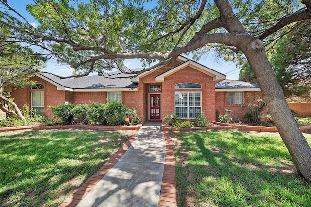 2219 Wellington Ct, Midland, TX 79705 - photo 2