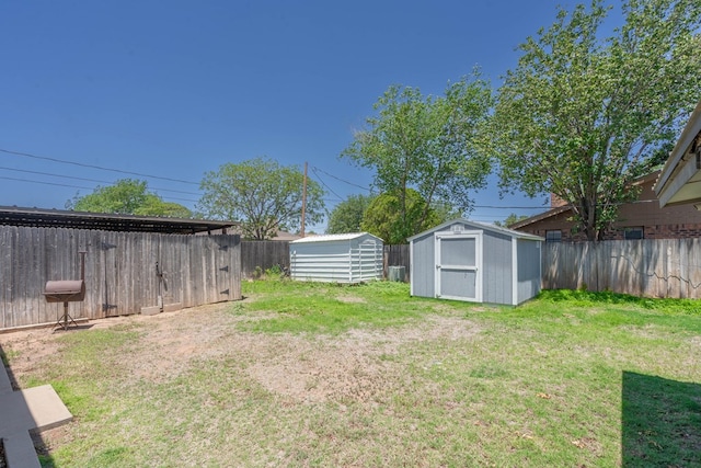 1509 Cascade Ct, Midland, TX 79703 - fenced backyard featuring a shed