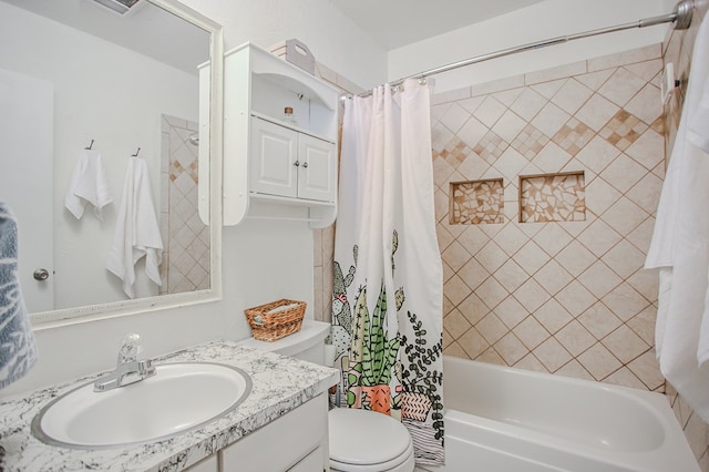 3405 44th St, Snyder, TX 79549 - bathroom featuring toilet, vanity, and shower / tub combo