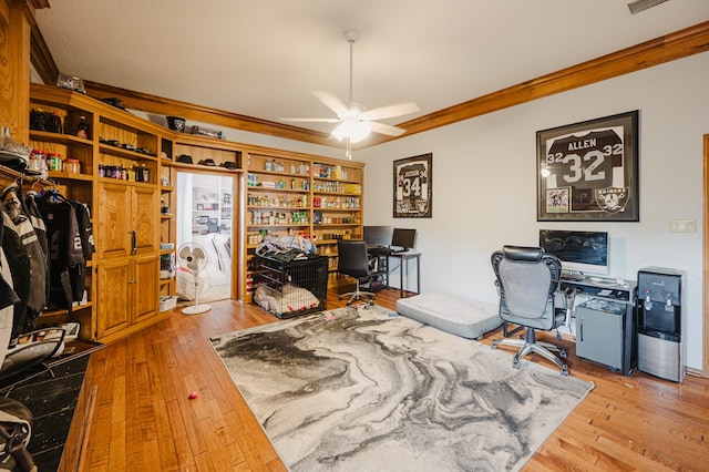 5000 Thames Ct, Midland, TX 79705 - office with crown molding, a ceiling fan, and light wood-style flooring