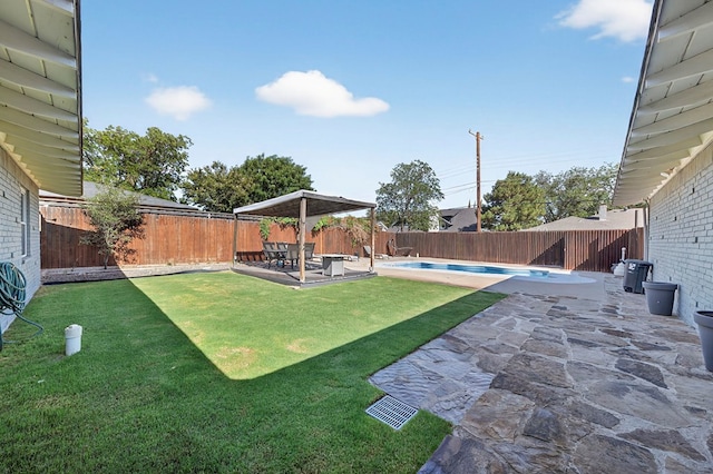3202 Maxwell Dr, Midland, TX 79705 - fenced backyard featuring a patio
