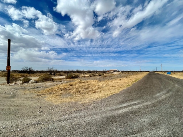 735 Gordon Alexander Rd, Fort Stockton, TX 79735 - photo 4