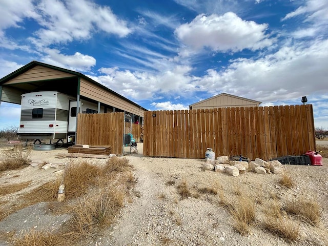 735 Gordon Alexander Rd, Fort Stockton, TX 79735 - photo 1
