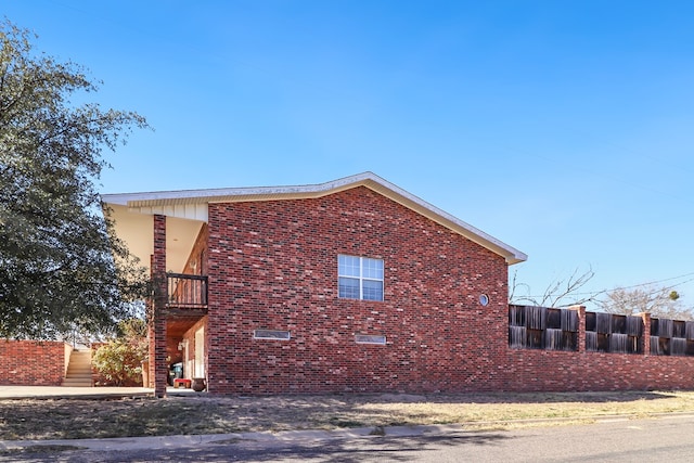 view of property exterior