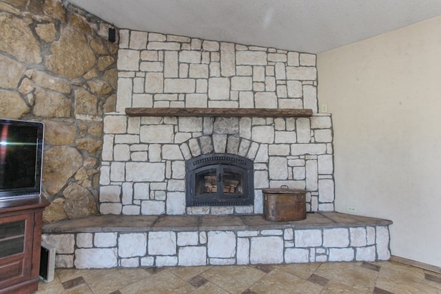 interior details featuring a textured ceiling