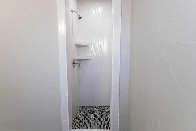 3319 Maxwell Dr, Midland, TX 79705 - full bath with a stall shower