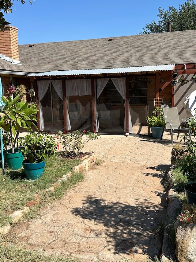 view of yard with a patio