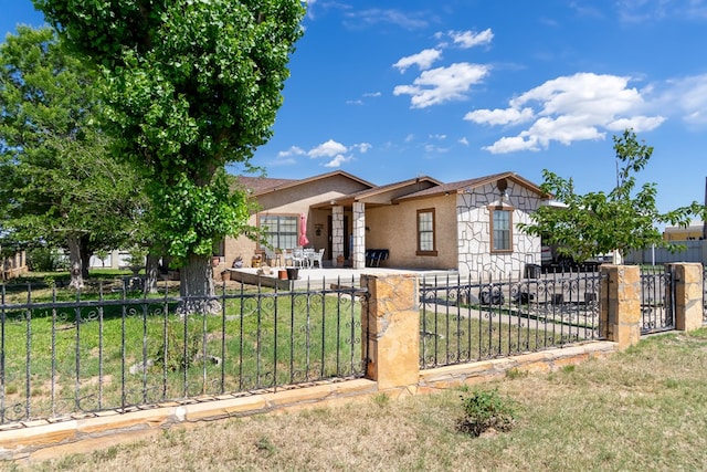 Listing photo 2 for 1108 N Schlegal Ft, Stockton TX 79735