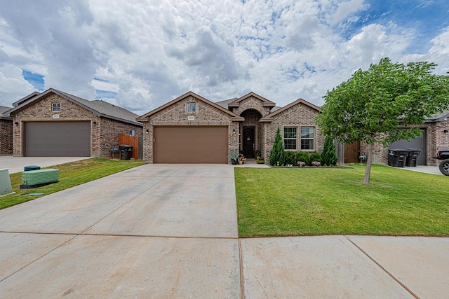 5525 San Felipe, Midland, TX 79705 - photo 1
