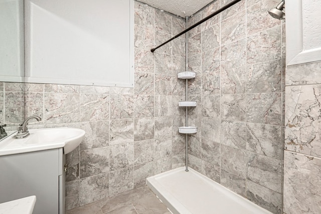 3608 S County Rd 1195, Midland, TX 79706 - full bath with a stall shower and vanity