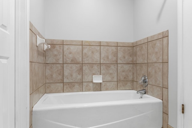 bathroom featuring a bathing tub