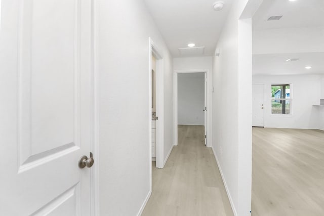 804 Bella Bvd, Coleman, TX 76834 - hall featuring light wood-style floors and recessed lighting