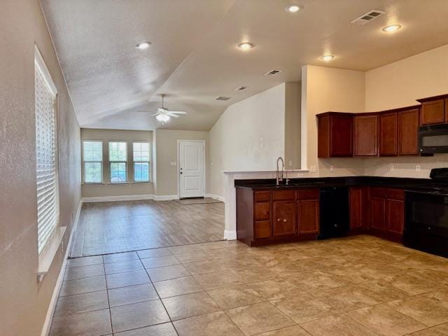 606 Memorial Ct, Midland, TX 79706 - kitchen with black appliances, a ceiling fan, open floor plan, lofted ceiling, and baseboards