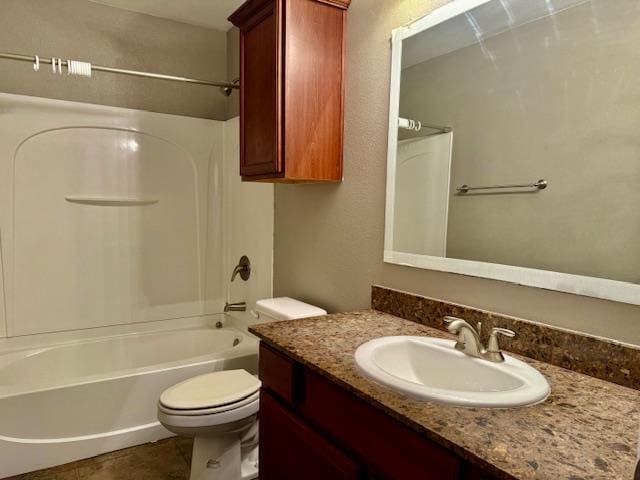 606 Memorial Ct, Midland, TX 79706 - full bathroom featuring toilet, vanity, shower / bath combination, and tile patterned flooring