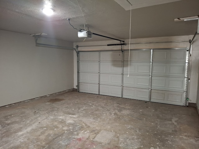 4011 Houston Ave, Snyder, TX 79549 - garage with a garage door opener