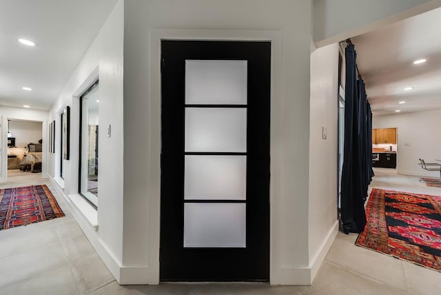 909 Pine Ct, Midland, TX 79705 - foyer with recessed lighting and baseboards
