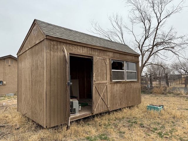 view of outdoor structure