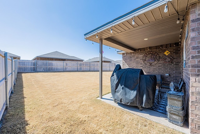 view of yard featuring a fenced backyard