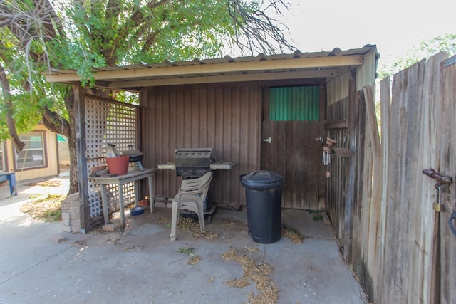 view of patio / terrace with area for grilling