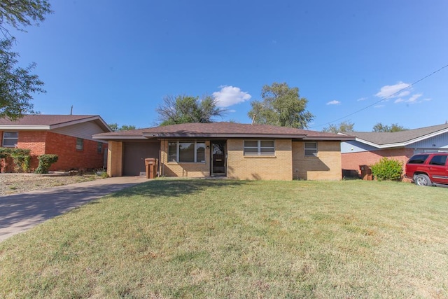 ranch-style home with a front lawn