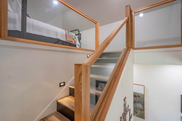 2223 S 2nd Pl, Lamesa, TX 79331 - view of stairway