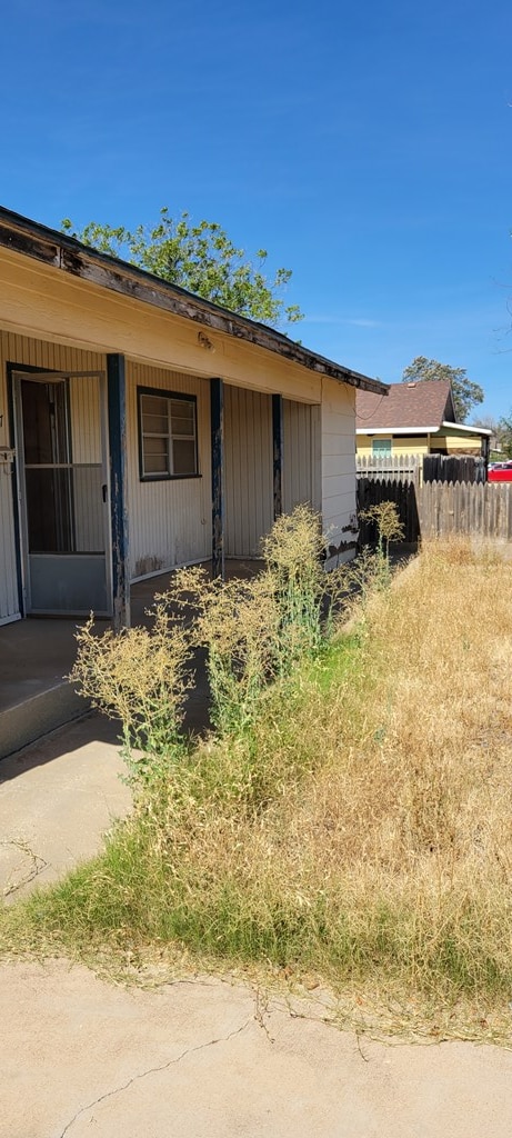 view of property exterior