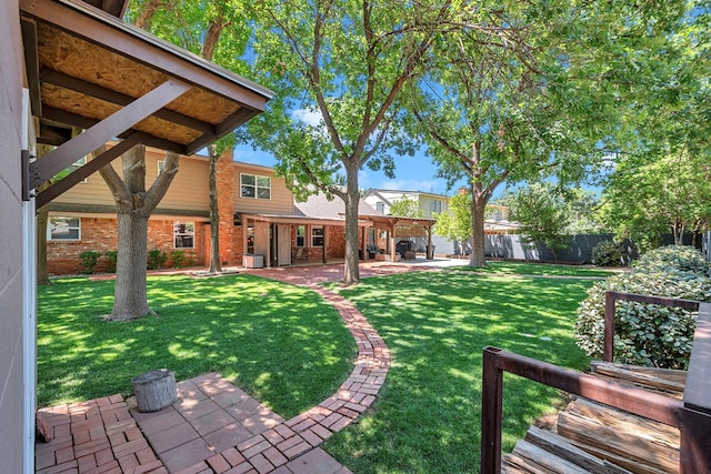2512 Sinclair Ave, Midland, TX 79705 - view of yard with a patio
