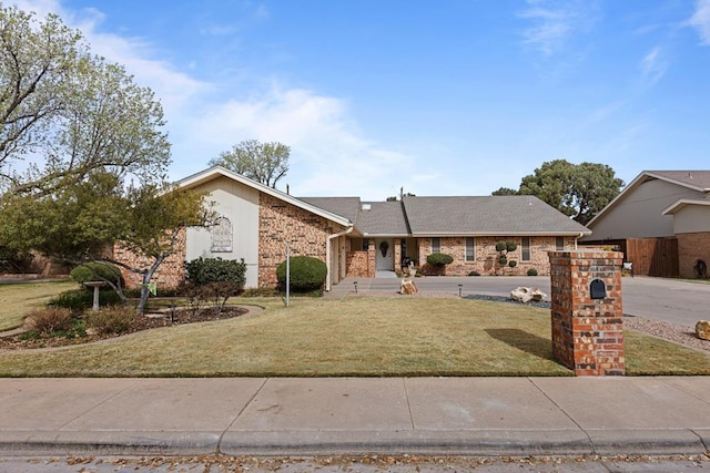 6413 Piedmont Dr, Odessa, TX 79762 - ranch-style home featuring a front yard