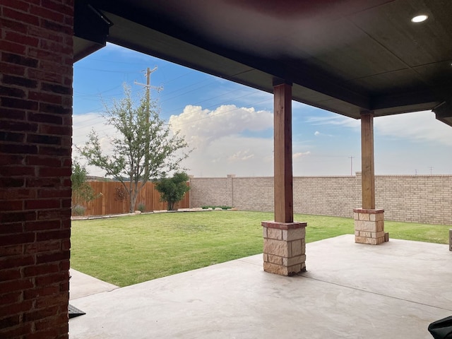 3100 Fairfield Ln, Midland, TX 79705 - view of patio / terrace