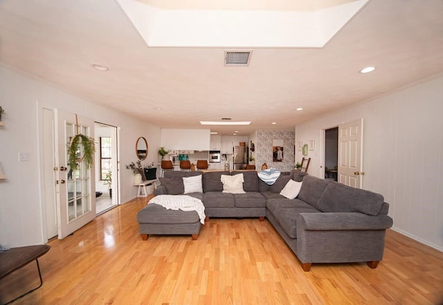2718 Central Ave, Big Spring, TX 79720 - living area with light wood-style floors and recessed lighting