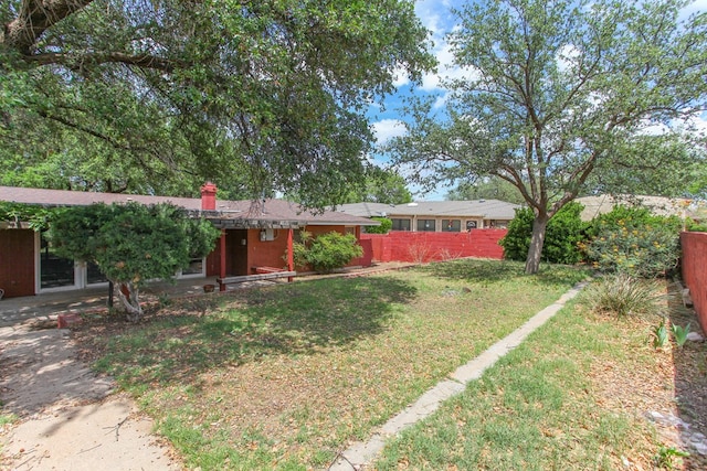 1706 Harvard Ave, Big Spring, TX 79720 - view of yard