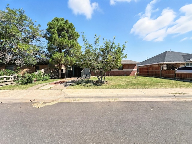 411 E Pine Ave, Midland, TX 79705 - photo 14