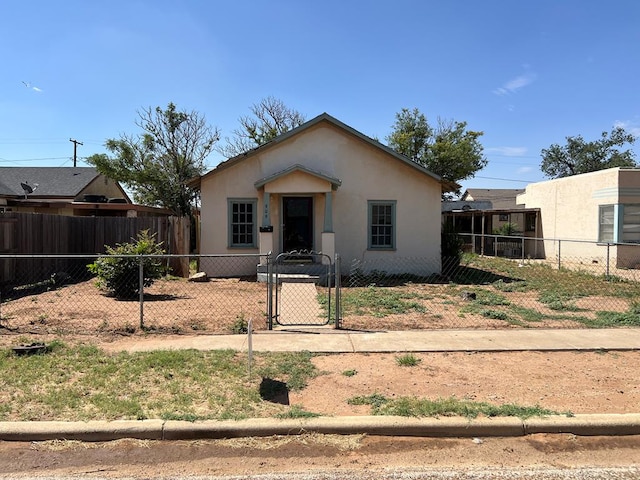909 S 2nd St, Lamesa, TX 79331 - photo 1