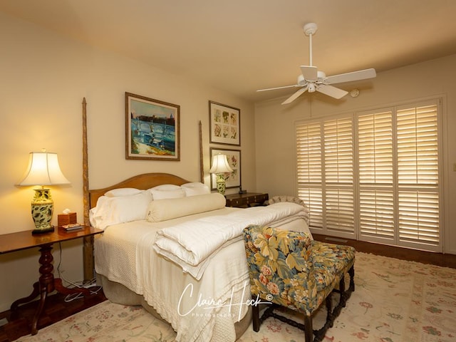 bedroom featuring ceiling fan