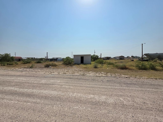 3703 S Janice, Monahans, TX 79756 - photo 2