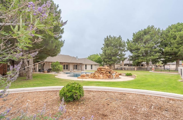 4508 Island Dr, Midland, TX 79707 - view of yard with a patio area