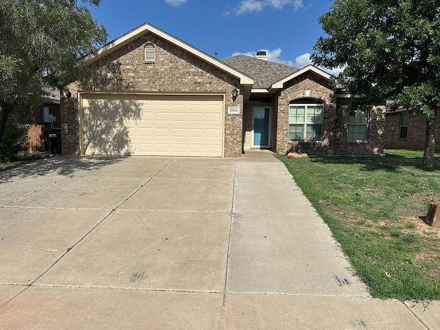 1004 Mays Dr, Midland, TX 79706 - photo 1
