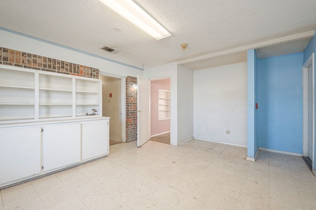 10036 W Westland Dr, Odessa, TX 79764 - photo 34