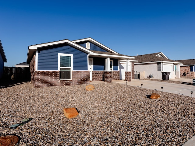 6810 Lonesome Dove Ln, Midland, TX 79705 - photo 2