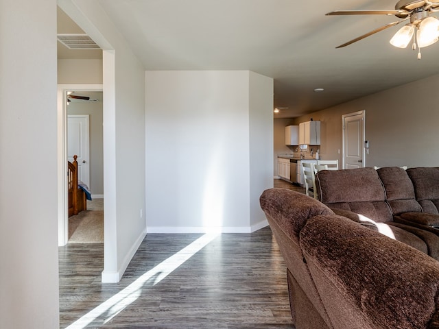 6810 Lonesome Dove Ln, Midland, TX 79705 - photo 6