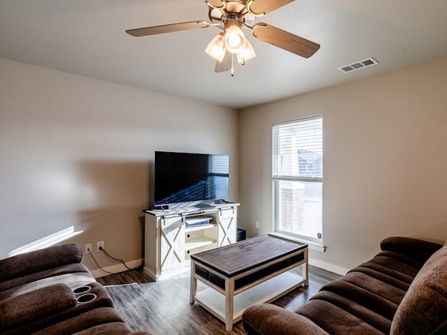 6810 Lonesome Dove Ln, Midland, TX 79705 - photo 8