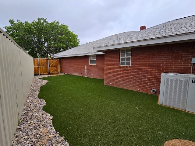 4908 Timber Ct, Midland, TX 79707 - view of yard featuring central air condition unit