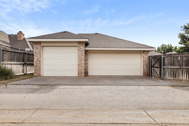 4906 Crista Ln, Midland, TX 79707 - garage featuring driveway