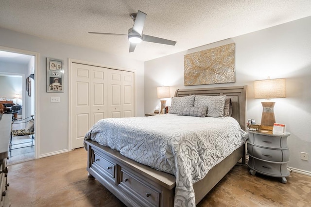 bedroom with a closet, baseboards, and ceiling fan