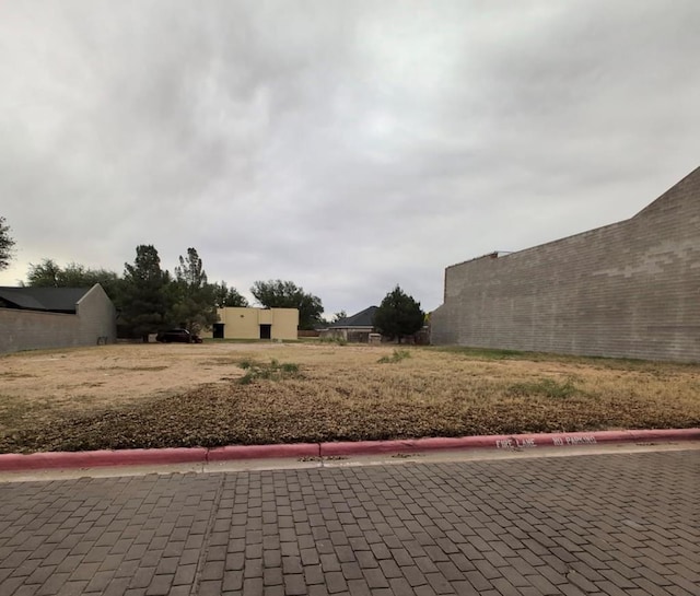 7 Lafayette Pl, Midland, TX 79705